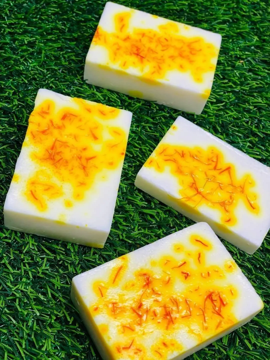 Picture of saffron milk Mother & Baby soap _100ml