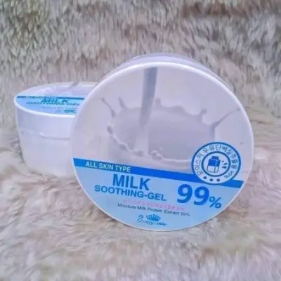 Picture of Milk 99% White Soothing Gel