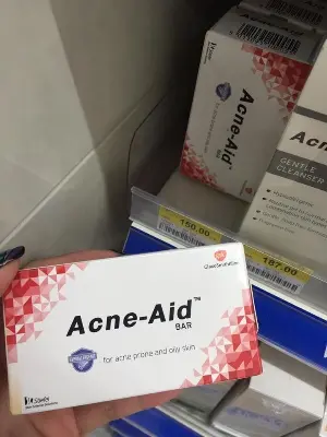 Picture of Stiefel Acne-Aid Bar 100g Pimple Prone & Oily Skin Acne Aid Soap - Stiefel Acne-Aid(Red)