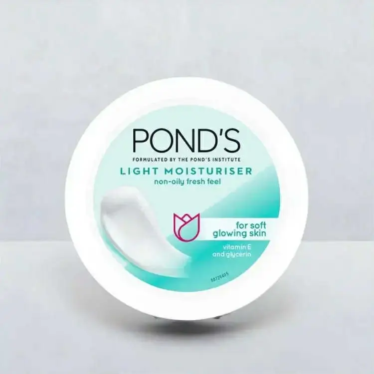 Picture of Ponds Light Moisturizer Non-oily Fresh Feel 49gm