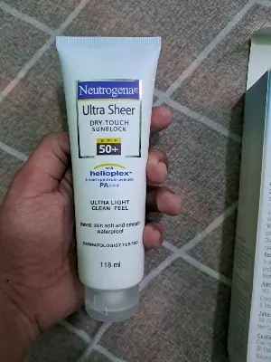 Picture of Neutrogena Ultra Sheer Dry-Touch Sunblock SPF 50+, 118ml