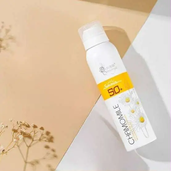 Picture of Chamomile Essence Shoothing, Moisturizing, Isolating And Protecting Sunscreen Spray SPF 50