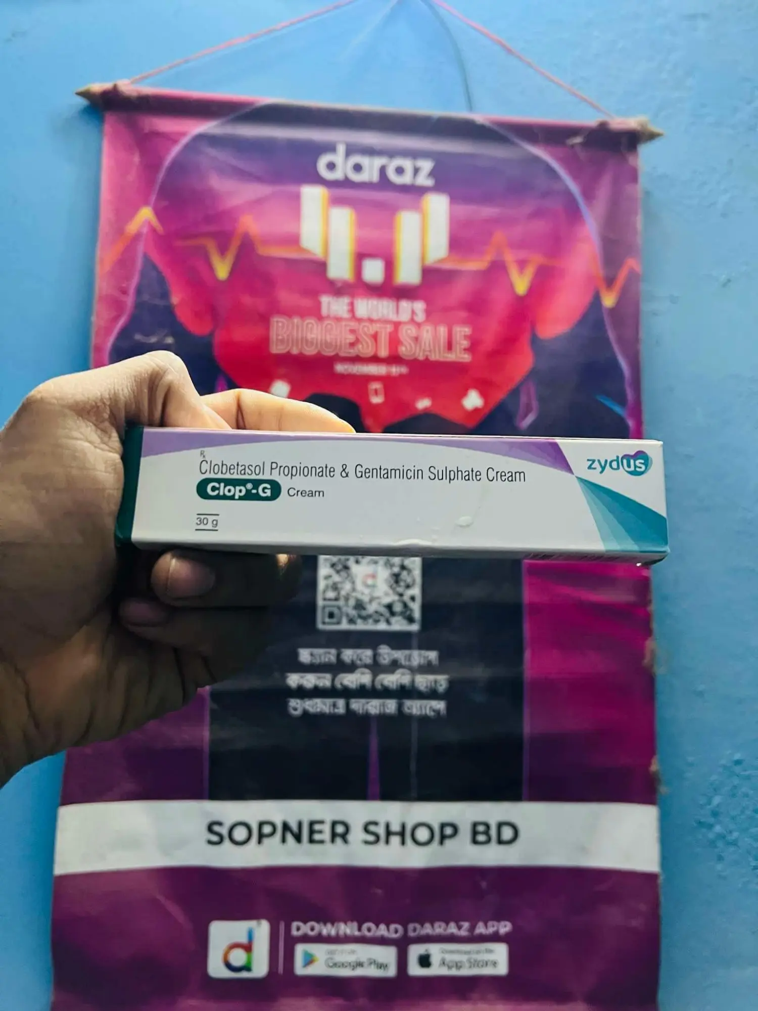 Picture of 2pic Clobetasol Clop-G Cream 30gm indian