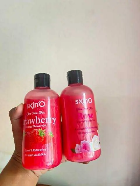 Picture of SKINO STRAWBERRY+ROSE COMBO SCENTED SHOWER GEL 220ML (made in bangladesh)