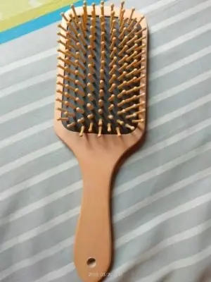 Picture of Cecilie Fashion Paddle Cushion Large Size Wooden Hair Brush