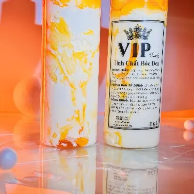 Picture of VIP BEAUTY TINH CHAT BOC DEN  BODY WHITENING CREAM 250g