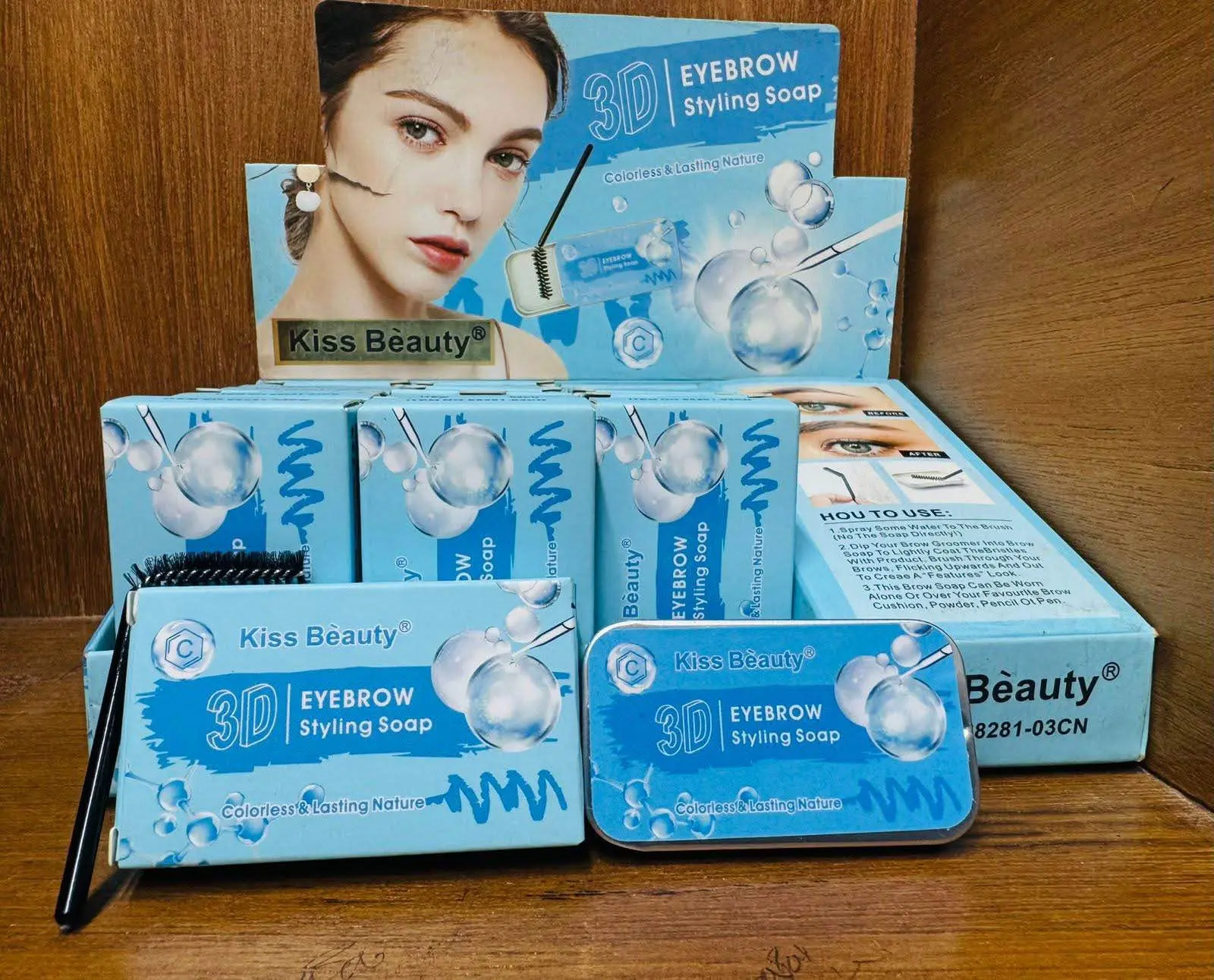 Picture of KISS BEAUTY EYEBROW SOAP WAX WITH BRUSH WATERPROOF EYEBROW STYLING SOAP