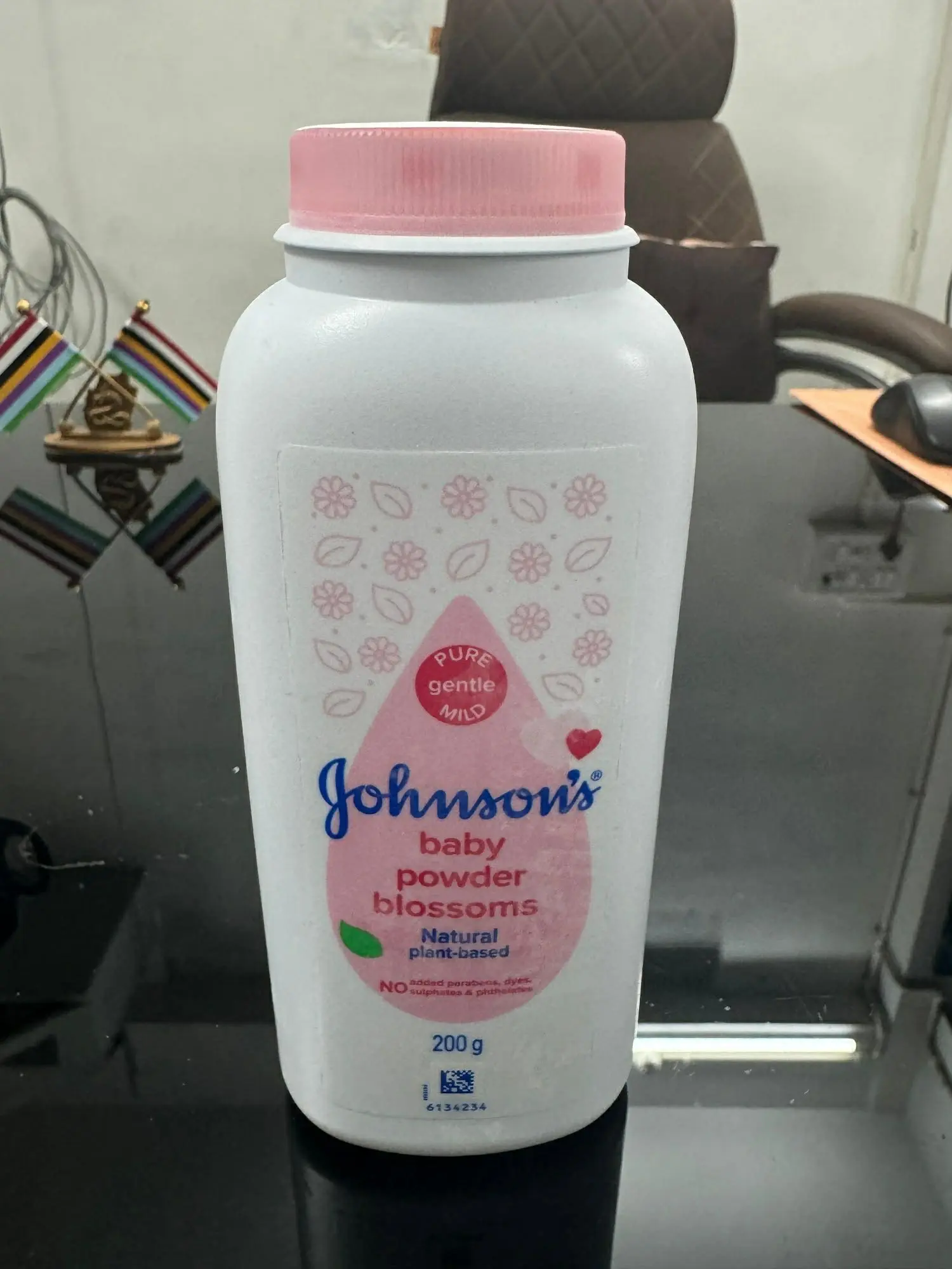 Picture of Johnsons Blossoms Baby Powder 200g