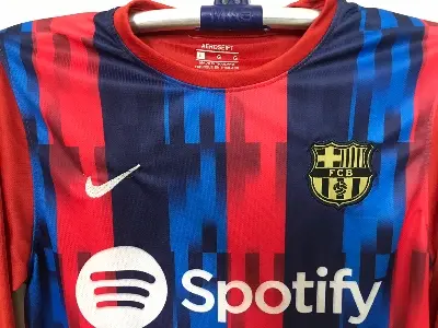 Picture of Barcelona (With Embroidery) Spanish Club Premium Football jersey(Red)