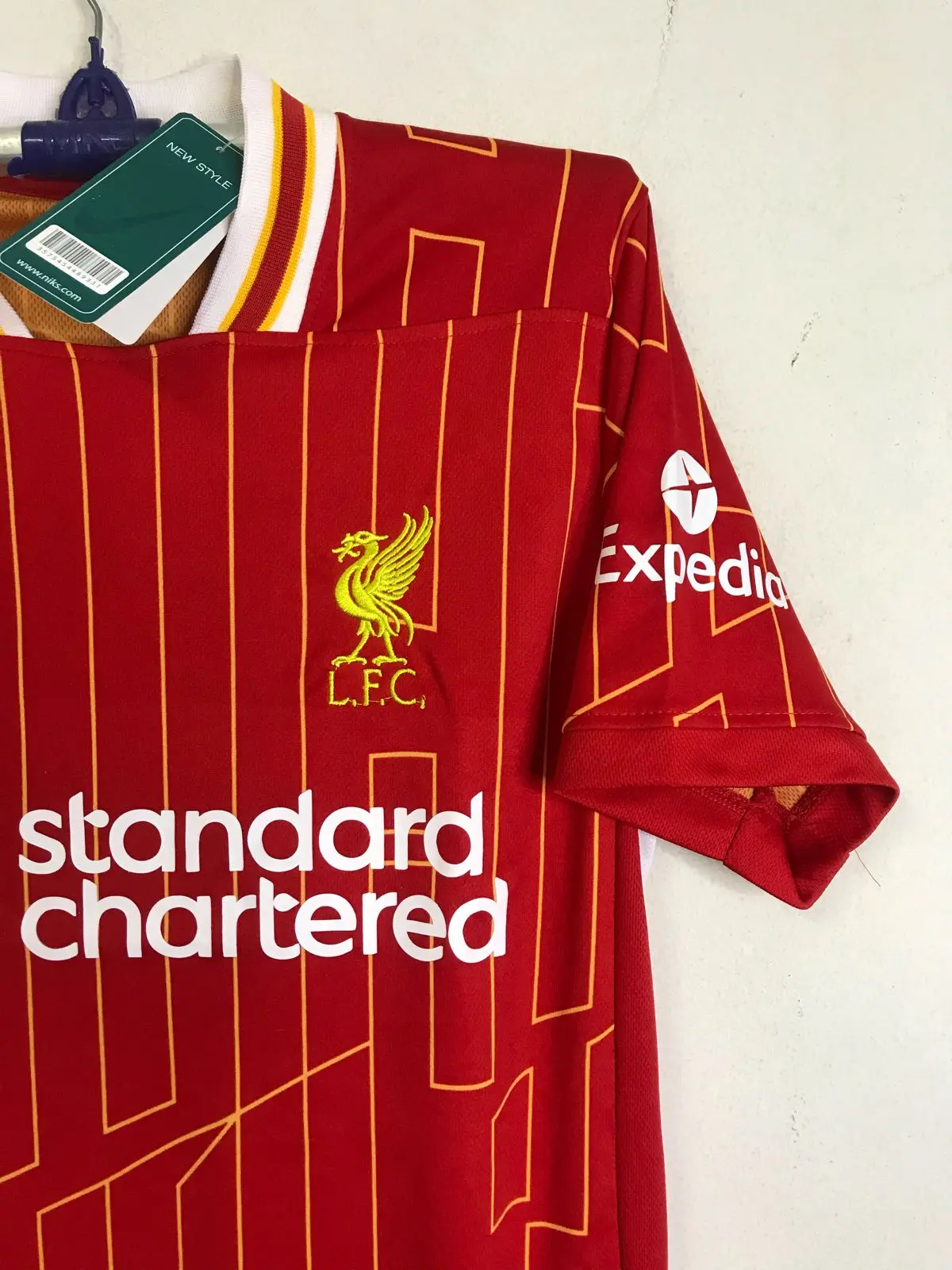 Picture of Liverpool (With Embroidery) English Club Premium Football jersey 2024/2025-New Season - Both Side Print(Red)