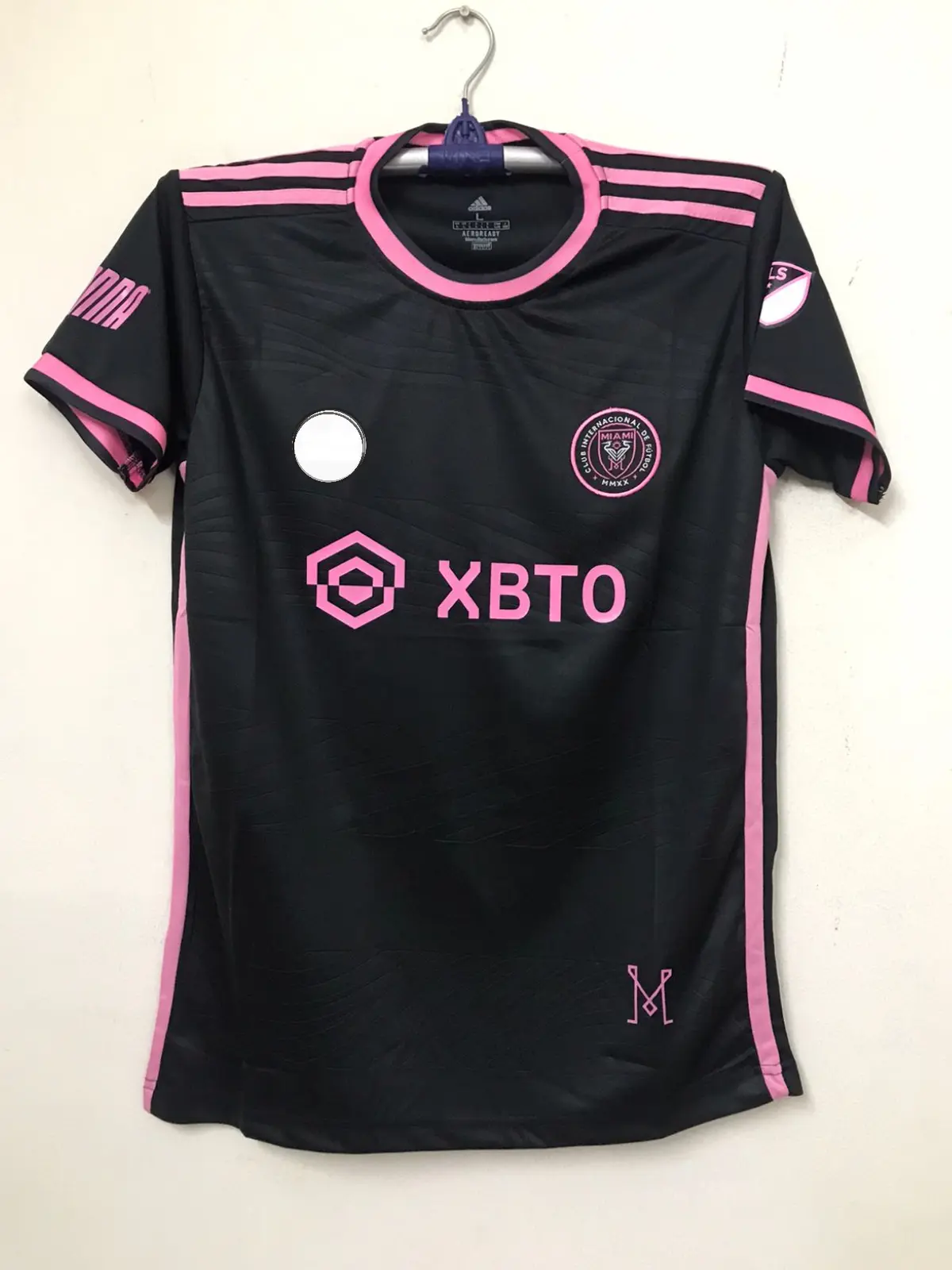 Picture of ইন্টার মিয়ামি (অ্যামব্রয়ডারি সহ প্রিমিয়াম) cf অ্যাওয়ে জার্সি 23/24-মেসি জার্সি - inter miami jersey