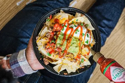 Picture of Tabasco Brand Sriracha Sauce 256ML