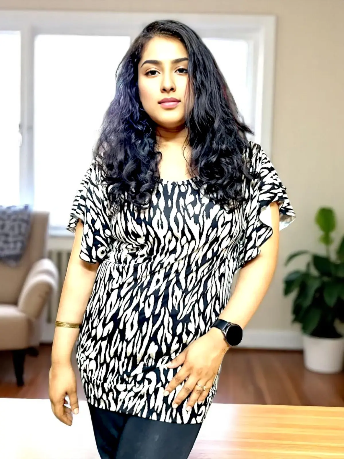 Picture of Kappa Fashion Casual use Comfortable Ladies T-Shirt. 😍উমাইশা ফ্যাশান নিয়ে এসেছে মেয়েদের সুতি কাপড়ের টি-শার্ট🌷☘️🌷এই গরমে সুতি কাপড়ের গেঞ্জি গুলি খুবই আরামদায়ক🌷🌷