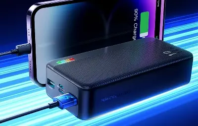 Picture of Joyroom JR-T018 12W 30000mAh Quick Charge Dazzling Series Power Bank - Black - Black