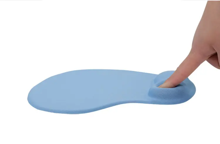 Picture of Mousepad with Gel Wrist Support (Black)