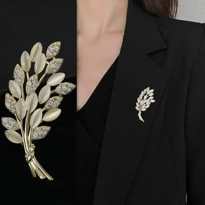 Picture of Rhinestone Decor Ear Of Wheat Design Brooch- Innovative Preferable - Low Hassle and Maintenance (Gold)