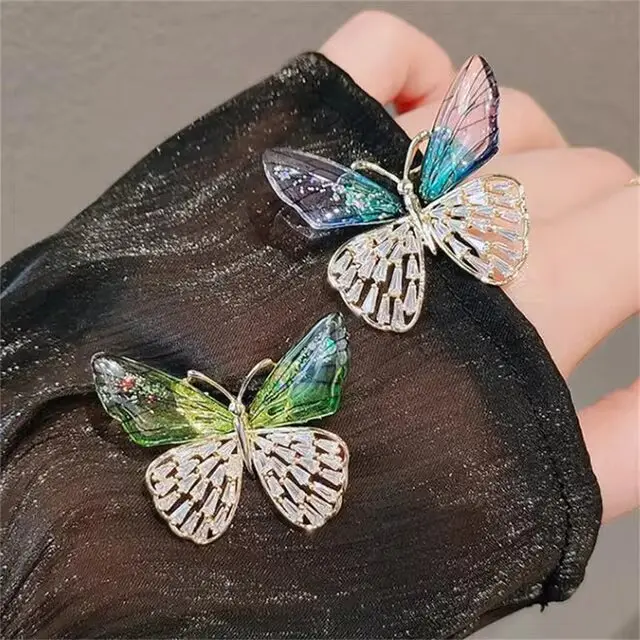 Picture of New fashionable Butterfly Brooches/hijab pin for women (Gold)