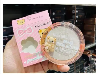 Picture of 𝐊𝐢𝐬𝐬 𝐛𝐞𝐚𝐮𝐭𝐲 𝐡𝐢𝐠𝐡𝐥𝐢𝐠𝐡𝐭𝐞𝐫 (#1)