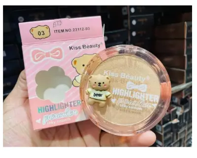 Picture of 𝐊𝐢𝐬𝐬 𝐛𝐞𝐚𝐮𝐭𝐲 𝐡𝐢𝐠𝐡𝐥𝐢𝐠𝐡𝐭𝐞𝐫 (#3)