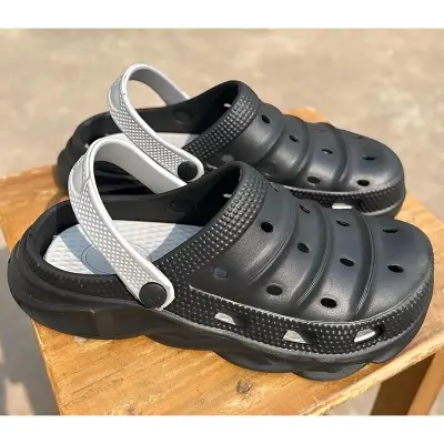 Picture of 2025 Mens New Comfortable EVA Rubber Beach Crocs Clogs Sandal Shoes