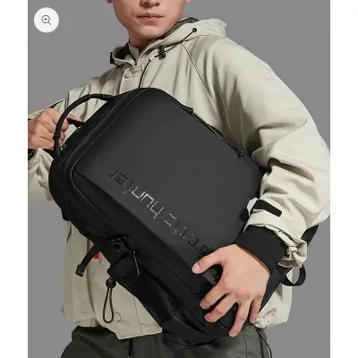 Picture of Arctic Hunter Bag with USB Port Waterproof backpack Bag For Men