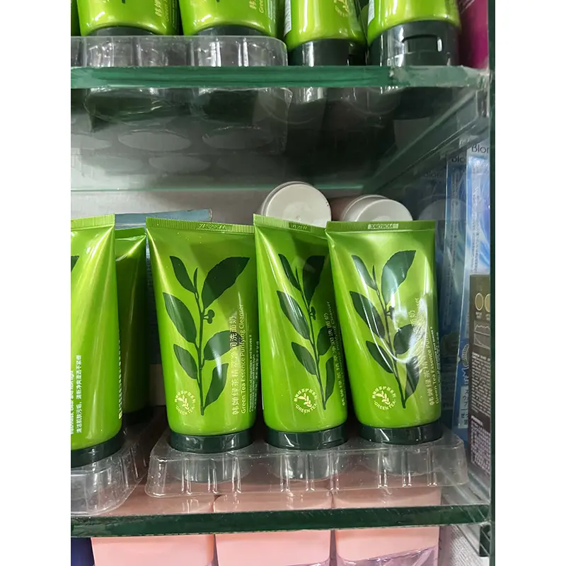 Picture of Green tea Facial Cleanser / face wash Green tea Plant Extract / Facewash