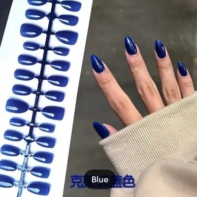 Picture of 30 Pieces Fake Nail Set wit