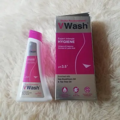 Picture of Intimate Hygiene Wash By V_Wash Plus - 100ml