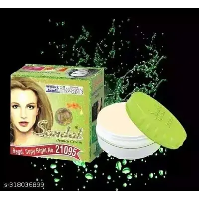 Picture of Sandal Whitening Beauty Cream Pakistan