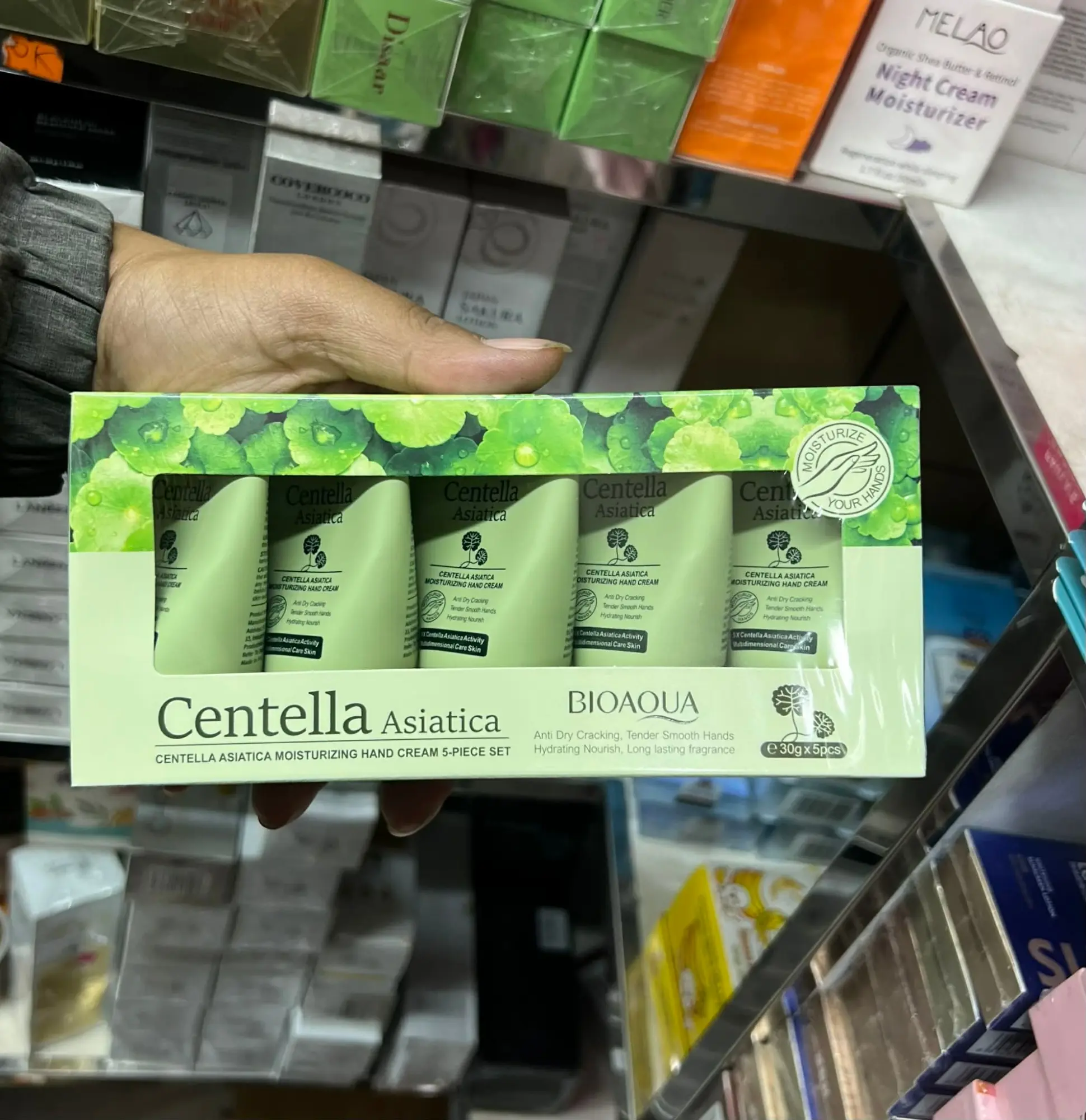 Picture of Bioaqua centella asiatica hand cream