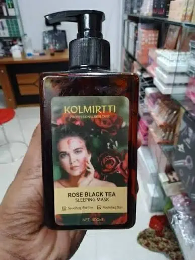 Picture of Kolmirtti Rose Black Tea Sleeping Mask