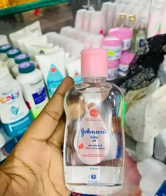 Picture of Johnson's Baby Oil with Vitamin E 100ml