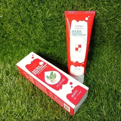 Picture of Brightening Foam Cleanser AHA BHA 160 Ml