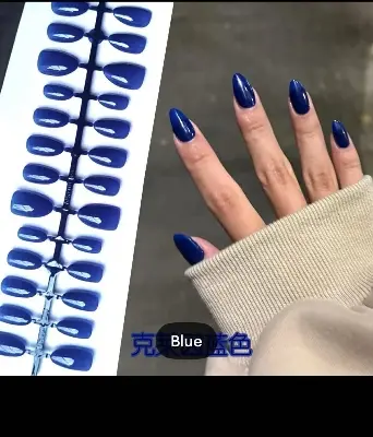 Picture of 30 Pieces Fake Nail Set wit