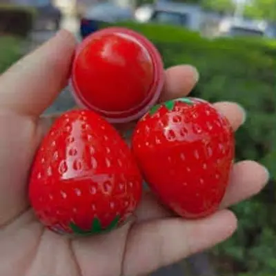 Picture of Forzero Strawberry Lip Balm Moisturizing Smooth Lip Lines Anti-Drying Lip Care Product