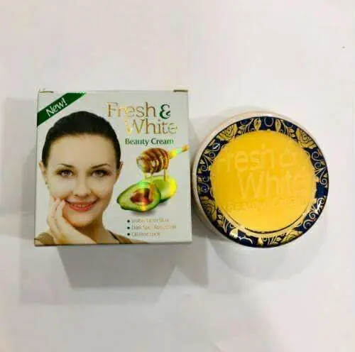 Picture of Fresh and White Cream Skin Whitening cream-30gm (Pakistan)