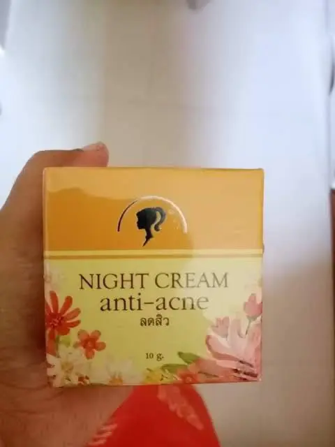 Picture of night cream anti acne