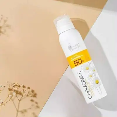 Picture of Chamomile Essence Shoothing, Moisturizing, Isolating And Protecting Sunscreen Spray SPF 50