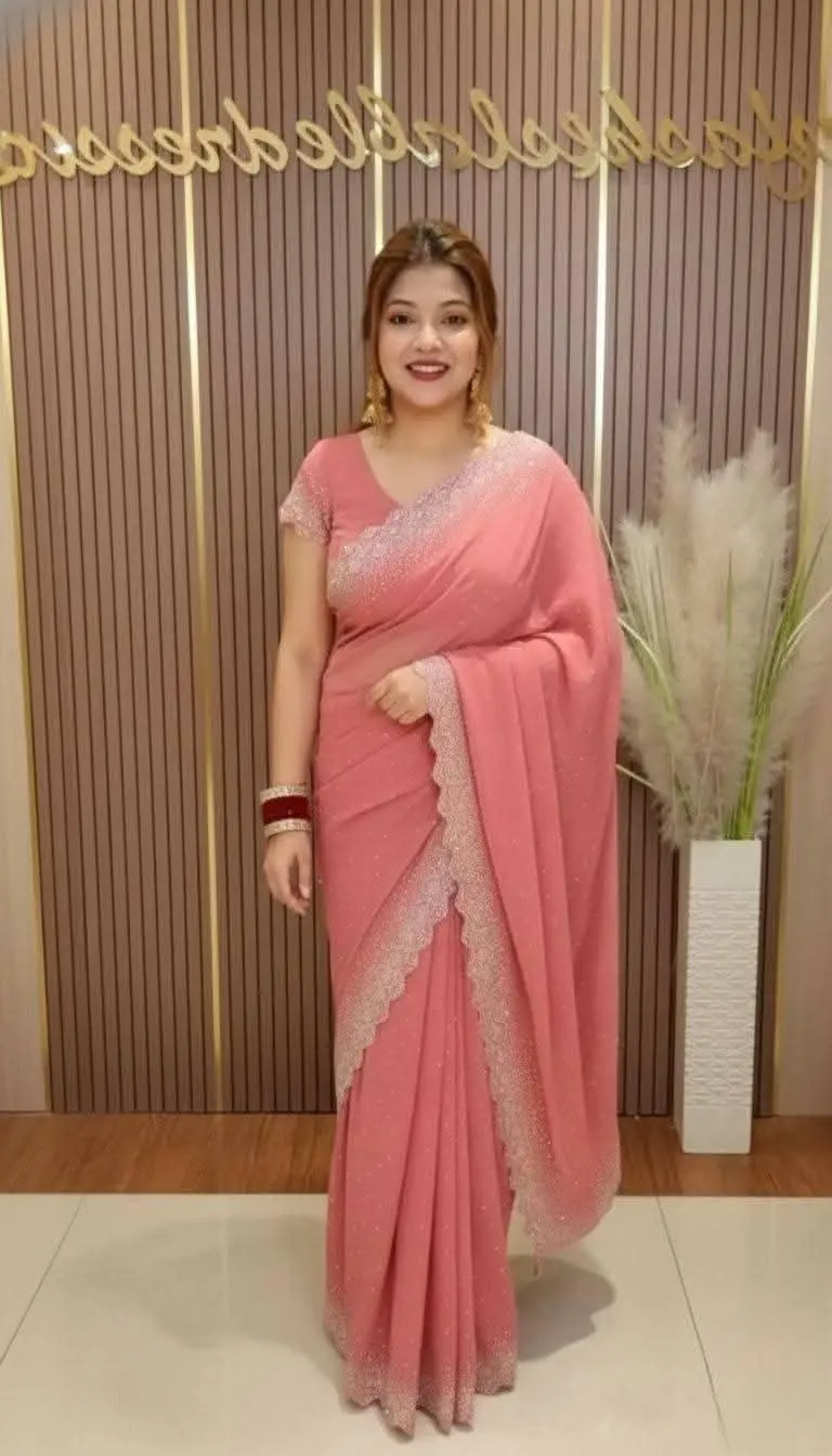 Picture of New Stylish Exclushive Collection Georgette High Quality Stylish Saree. Saree with unstitched Blouse for Women