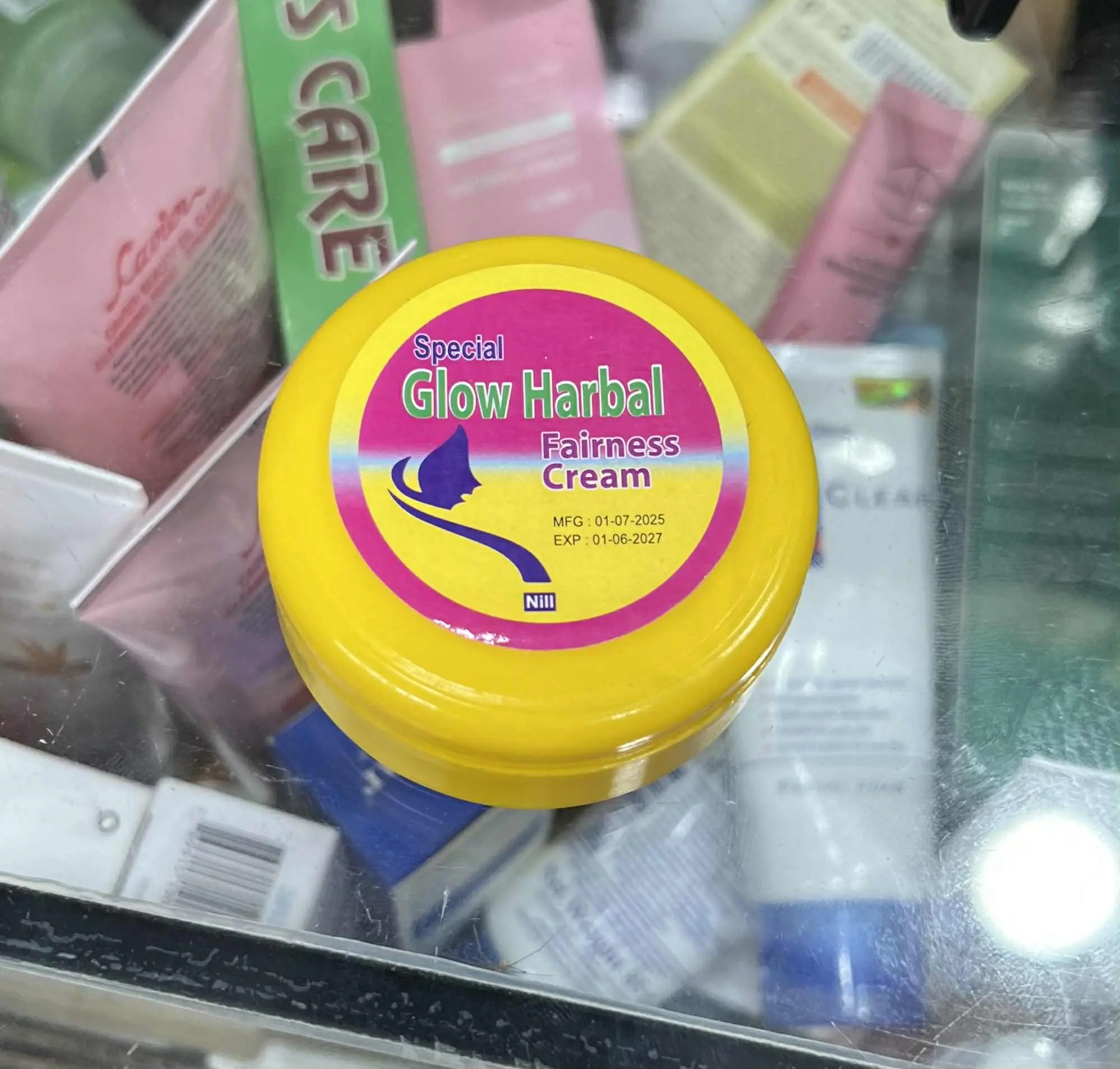 Picture of Glow Herbal Fairness cream