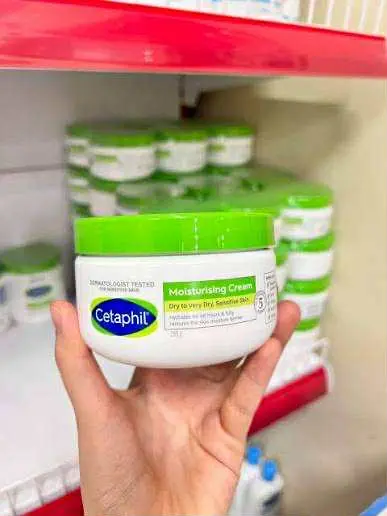 Picture of Cetaphil Moisturising Cream Dry to Normal, Sensitive Skin 250g