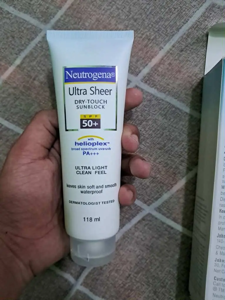 Picture of Neutrogena Ultra Sheer Dry-Touch Sunblock SPF 50+, 118ml
