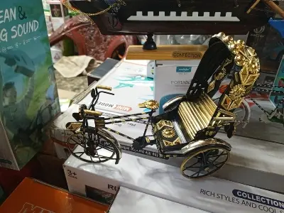 Picture of Pitol Rikshaw Showpieces - Gold
