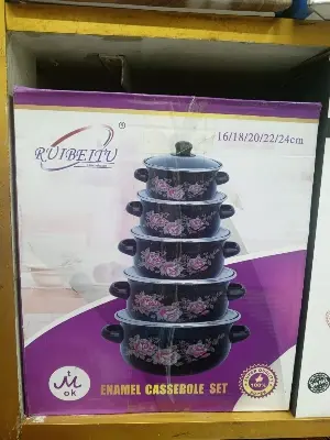 Picture of 5-Piece Enamel Cast Iron Cookware Casserole Set – Premium Quality Non-Stick Cook Tool Pots with Lids – Durable, Heat-Retaining Kitchen Cookware for Gas, Induction & Oven – Stylish and Easy to Clean - Multicolor