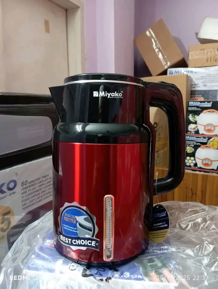 Picture of Miyako Cordless Electric Kettle MJK-2401 - Red