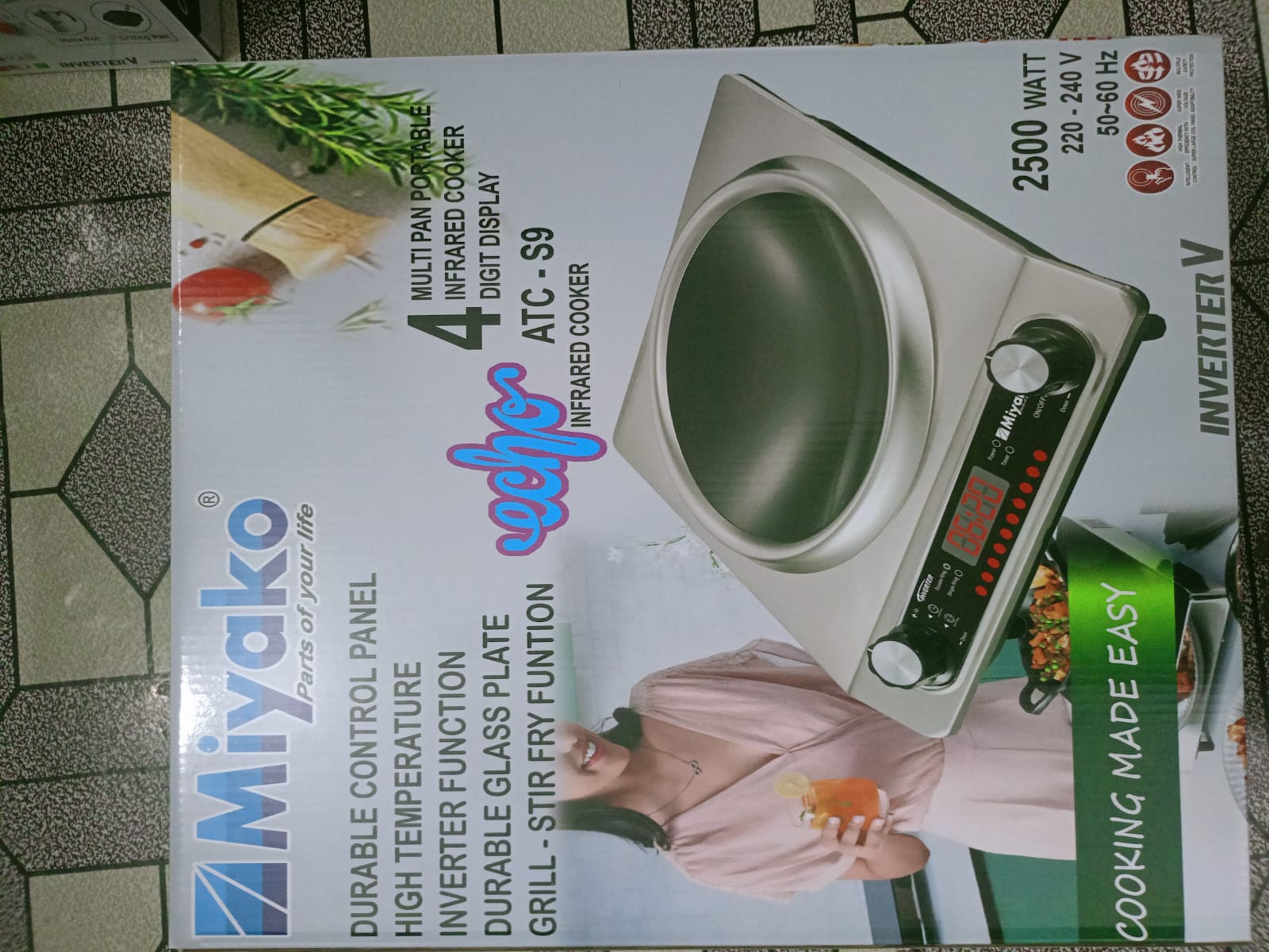 Picture of Infrared Cooker ( ATC- 22S9 ) Smokeless and Energy Saving, Durable Glass Plate, Double Fan for Quick Cooling.