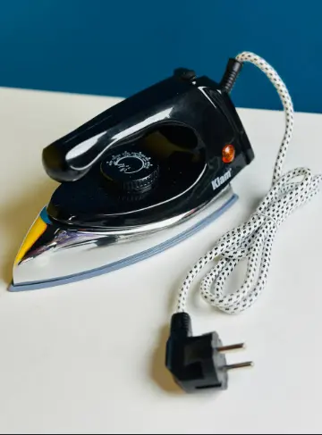 Picture of Kiam ES 588 1000W Electric Dry Iron - Multicolor
