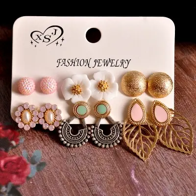 Picture of New fashion European and American style female jewelry 6 pairs/set earring pearls, hollow leaves earring set(Same as Picture)