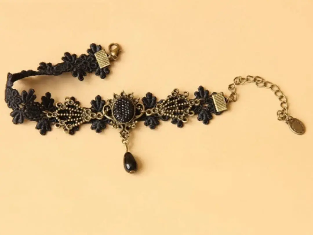 Picture of 1 Piece Black colour lace payel or anklet for women fashion(Black)