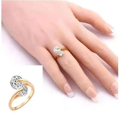 Picture of Golden Adjustable Stainless Stell Finger Ring For Women Fashion(Gold)